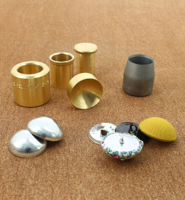 Outils pour bouton à recouvrir hussard