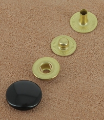 BOUTON PRESSION LAITON VERNIS NOIR 14.4 mm Laiton vernis