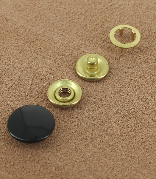 BOUTON PRESSION LAITON VERNIS NOIR BRILLANT 15 mm Laiton vernis