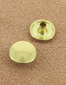 BOUTON PRESSION LAITON VERNIS 15.4 mm 