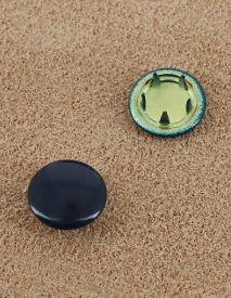 BOUTON PRESSION LAITON VERNIS BLEU MARINE 10 mm 