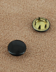 BOUTON PRESSION LAITON VERNIS NOIR BRILLANT 10 mm 