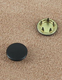 BOUTON PRESSION LAITON VERNIS NOIR MAT 10 mm 