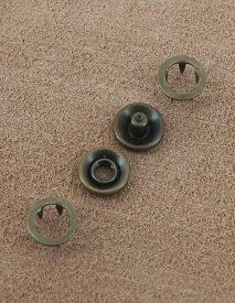 BOUTON PRESSION LAITON VIEUX BRONZE 9.2 mm 