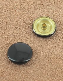 BOUTON PRESSION LAITON VERNIS NOIR 14.4 mm 