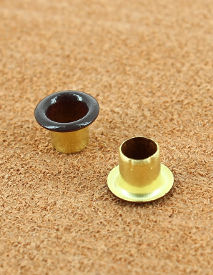 OEILLET ETOILE VERNIS MARRON 609 