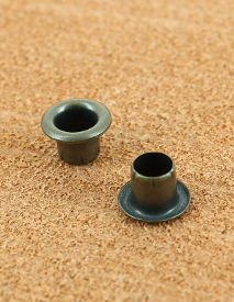 OEILLET ETOILE VIEUX BRONZE 