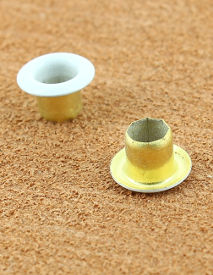 OEILLET ETOILE VERNIS BLANC 