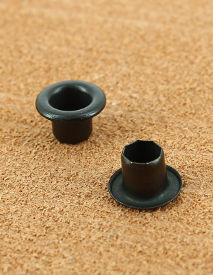 OEILLET ETOILE BRONZE NOIR 