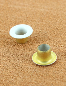 OEILLET ETOILE VERNIS BLANC 