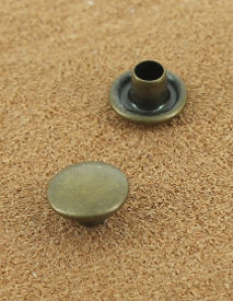 RIVET DOUBLE LAITON VIEUX BRONZE Ø 8.2 mm 