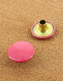 RIVET SIMPLE LAITON VERNIS FUSHIA 675 Ø 13 mm 