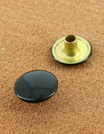 RIVET SIMPLE LAITON VERNIS NOIR Ø 13 mm 